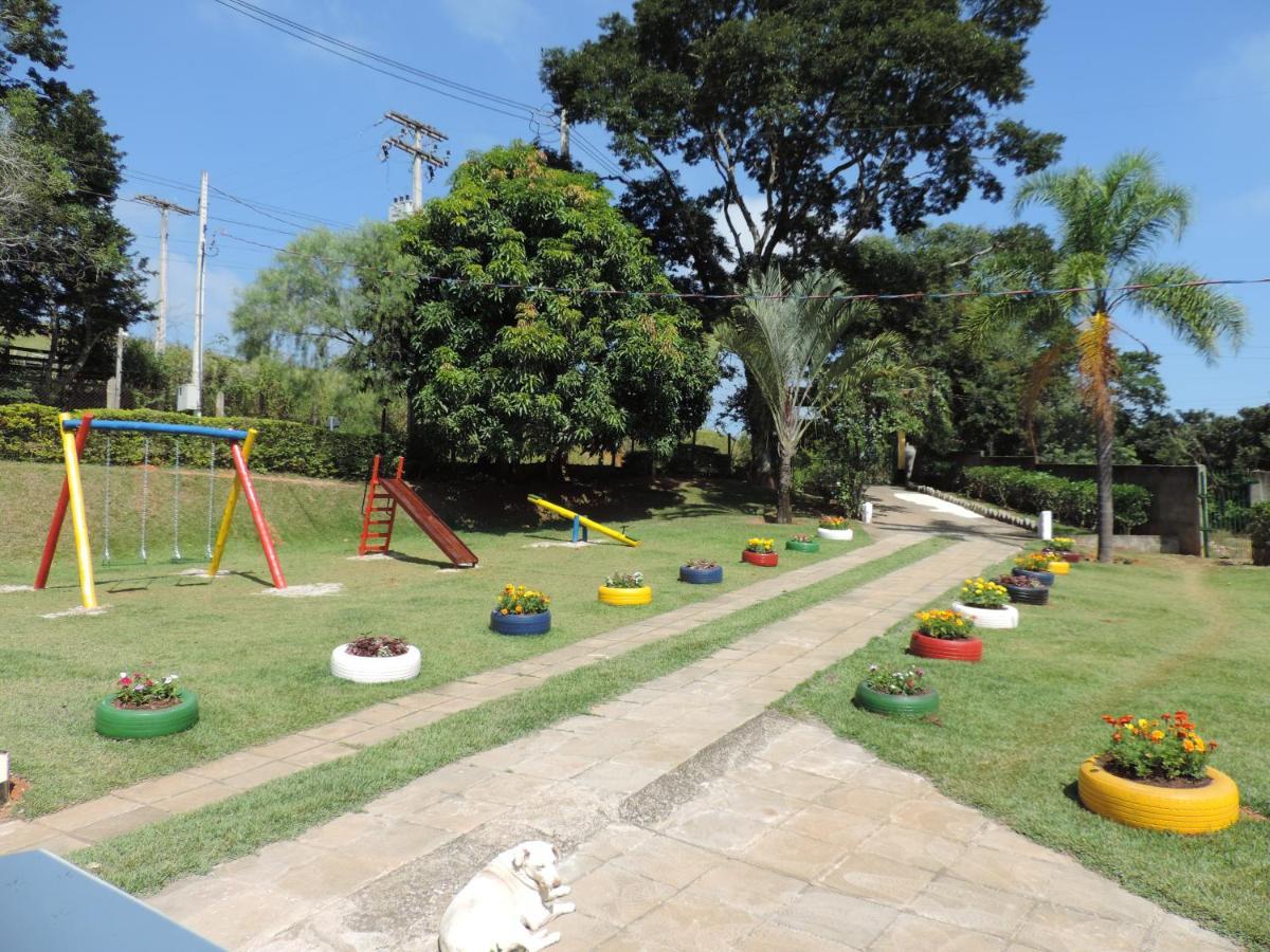 فيلا Sitio Sebastiao Pereira Jambeiro المظهر الخارجي الصورة